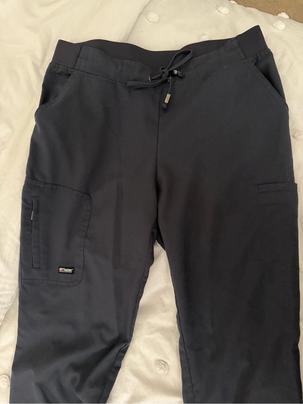 Grey's Anatomy by Barco Mia Women's 6-Pocket Straight Leg Cargo Scrub Pants